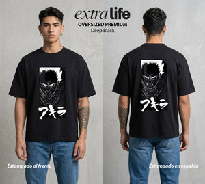 Neo Tokyo | Neo Tokyo en Llamas #00019 - Playera Oversized Premium | Deep Black - Foto en modelo