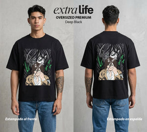 Mas Alla del Muro | La Ira del Titan #00091 - Playera Oversized Premium | Deep Black - Foto en modelo