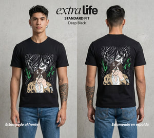 Mas Alla del Muro | La Ira del Titan #00091 - Playera Standard Fit | Deep Black - Foto en modelo