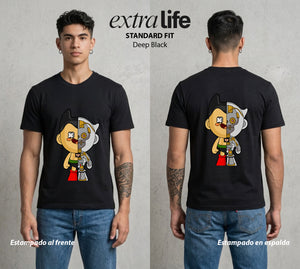 El Nino Robot | Astroboy Toy #00156 - Playera Standard Fit | Deep Black - Foto en modelo