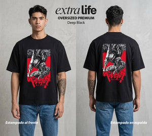 La Marca del Sacrificio | El Eclipse #00191 - Playera Oversized Premium | Deep Black - Foto en modelo