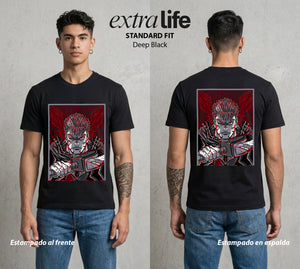 La Marca del Sacrificio | La Marca del Destino #00201 - Playera Standard Fit | Deep Black - Foto en modelo