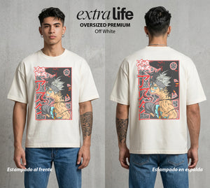 El Trebol Magico | Black Clover Asta #00222 - Playera Oversized Premium | Off White - Foto en modelo