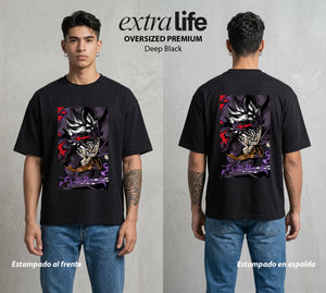 El Trebol Magico | Black Clover Asta #00224 - Playera Oversized Premium | Deep Black - Foto en modelo