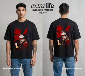 El Trebol Magico | Black Clover Asta #00230 - Playera Oversized Premium | Deep Black - Foto en modelo