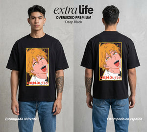 El Contrato Infernal | La Motosierra Infernal #00418 - Playera Oversized Premium | Deep Black - Foto en modelo