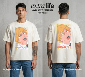 El Contrato Infernal | La Motosierra Infernal #00418 - Playera Oversized Premium | Off White - Foto en modelo