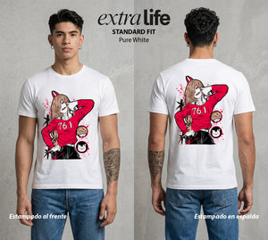 El Contrato Infernal | La Demoniaca Favorita #00467 - Playera Standard Fit | Pure White - Foto en modelo