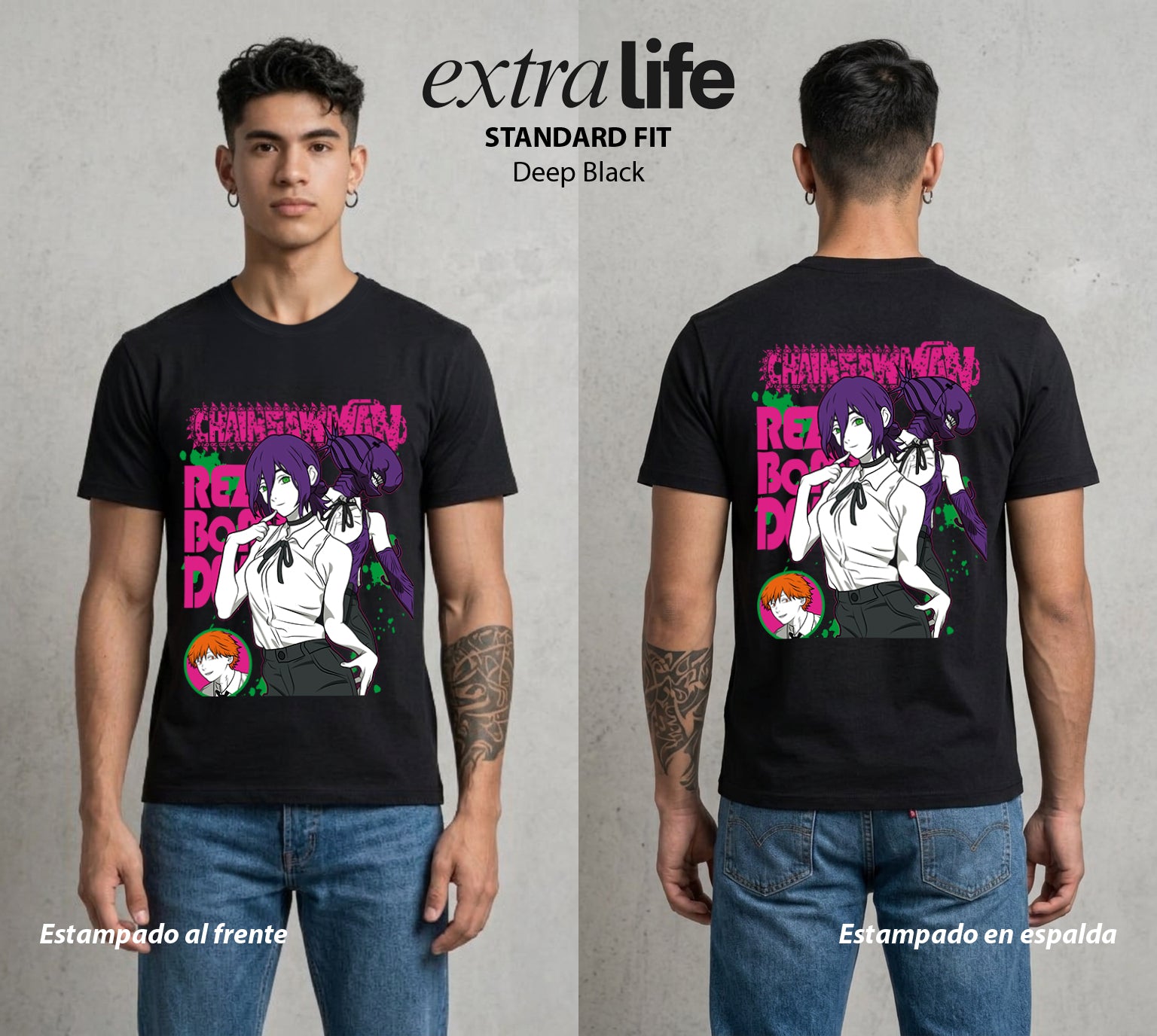 El Contrato Infernal | La Bomba Romantica #00487 - Playera Standard Fit | Deep Black - Foto en modelo