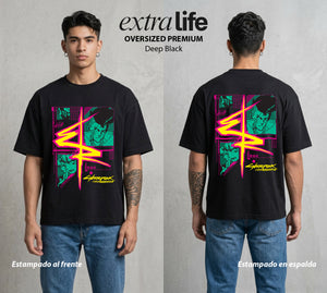 Los Corredores del Filo | La Especialista del Hack #00543 - Playera Oversized Premium | Deep Black - Foto en modelo