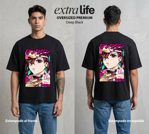 Lo Paranormal Cotidiano | La Cazadora de Espiritus #00570 - Playera Oversized Premium | Deep Black - Foto en modelo