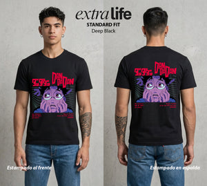 Lo Paranormal Cotidiano | El Chico del Ocultismo #00584 - Playera Standard Fit | Deep Black - Foto en modelo
