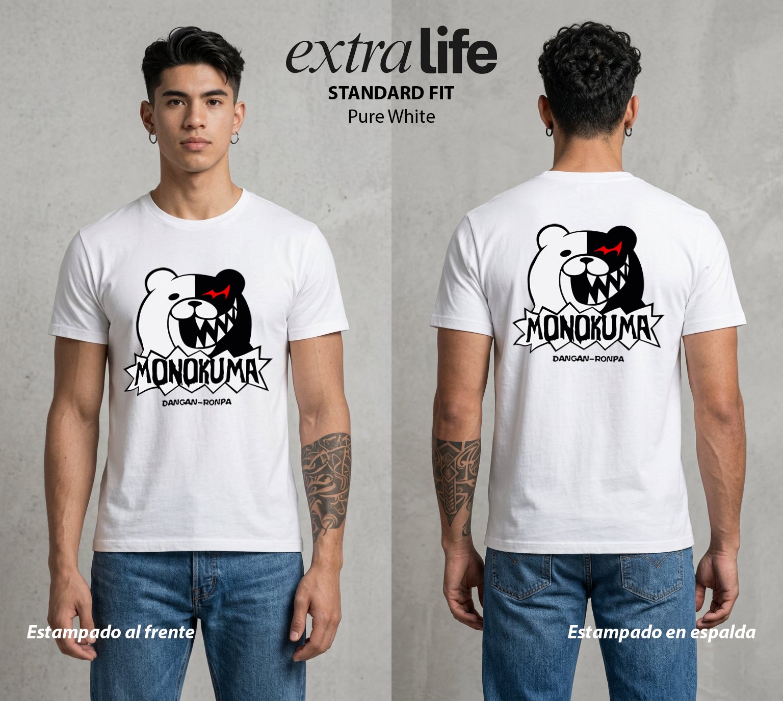 El Juicio Final Escolar | El Osito del Caos #00606 - Playera Standard Fit | Pure White - Foto en modelo