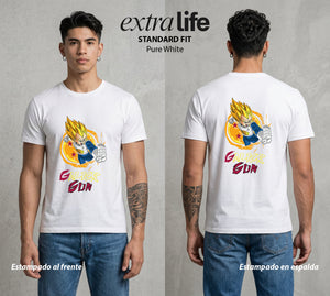 El Poder de las Esferas | El Principe Caido #00907 - Playera Standard Fit | Pure White - Foto en modelo