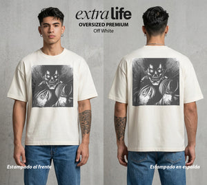 El Cuaderno del Juicio | Los Heroes del Futuro #00928 - Playera Oversized Premium | Off White - Foto en modelo