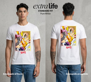 Cazadores de la Noche | El Pillar de las Llamas #00959 - Playera Standard Fit | Pure White - Foto en modelo