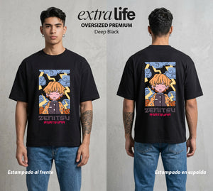 Cazadores de la Noche | El Rayo del Miedo Chibi #00989 - Playera Oversized Premium | Deep Black - Foto en modelo