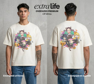 Cazadores de la Noche | Los Heroes del Futuro en Halloween #01026 - Playera Oversized Premium | Off White - Foto en modelo