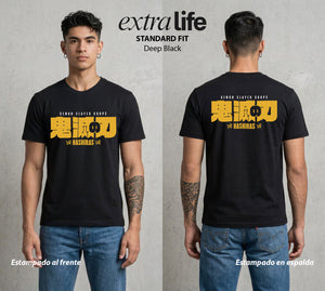 Cazadores de la Noche | Demon Slayer Hashiras #01034 - Playera Standard Fit | Deep Black - Foto en modelo