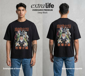 Cazadores de la Noche | Demon Slayer Hashiras #01036 - Playera Oversized Premium | Deep Black - Foto en modelo