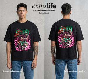 Cazadores de la Noche | El Cazador del Agua #01156 - Playera Oversized Premium | Deep Black - Foto en modelo