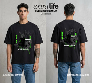 Cazadores de la Noche | El Viento sin Piedad #01179 - Playera Oversized Premium | Deep Black - Foto en modelo