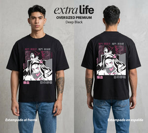 Cazadores de la Noche | La Hermana de Bambu #01231 - Playera Oversized Premium | Deep Black - Foto en modelo