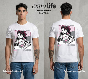 Cazadores de la Noche | La Hermana de Bambu #01231 - Playera Standard Fit | Pure White - Foto en modelo