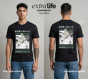 La Civilizacion Renacida | Dr Stone #01342 - Playera Standard Fit | Deep Black - Foto en modelo