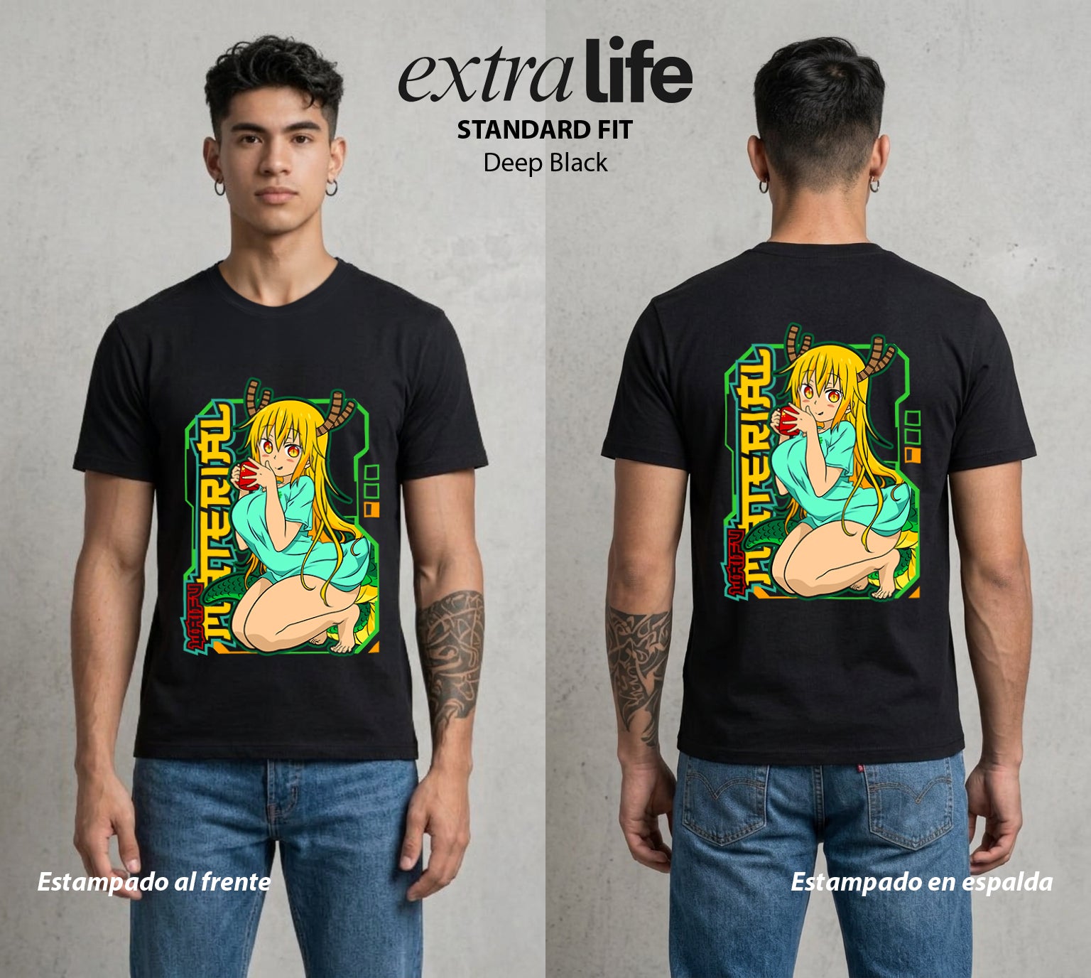 La Sirvienta Dragon | El Dragón Ancestral #01380 - Playera Standard Fit | Deep Black - Foto en modelo