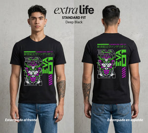 Unidad de Combate | El Gigante de Luz #01413 - Playera Classic Premium | Deep Black - Foto en modelo