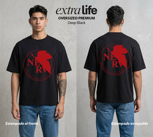 Unidad de Combate | La Organizacion Secreta #01422 - Playera Oversized Premium | Deep Black - Foto en modelo