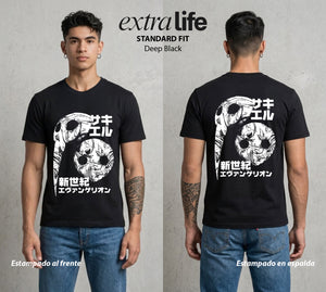 Unidad de Combate | El Tercer Angel #01431 - Playera Classic Premium | Deep Black - Foto en modelo