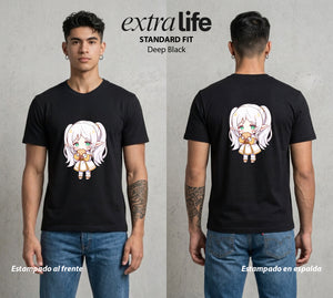 El Viaje sin Fin | La Maga del Olvido Chibi #01466 - Playera Standard Fit | Deep Black - Foto en modelo