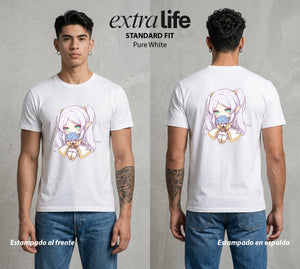 El Viaje sin Fin | Mil Anos de Memoria Chibi #01467 - Playera Standard Fit | Pure White - Foto en modelo