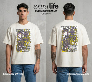 Los Viajeros del Teyvat | El Contrato del Archon #01525 - Playera Oversized Premium | Off White - Foto en modelo