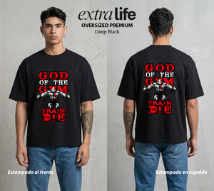 La Colera de los Dioses | El Fantasma de Esparta en el Gym #01539 - Playera Oversized Premium | Deep Black - Foto en modelo