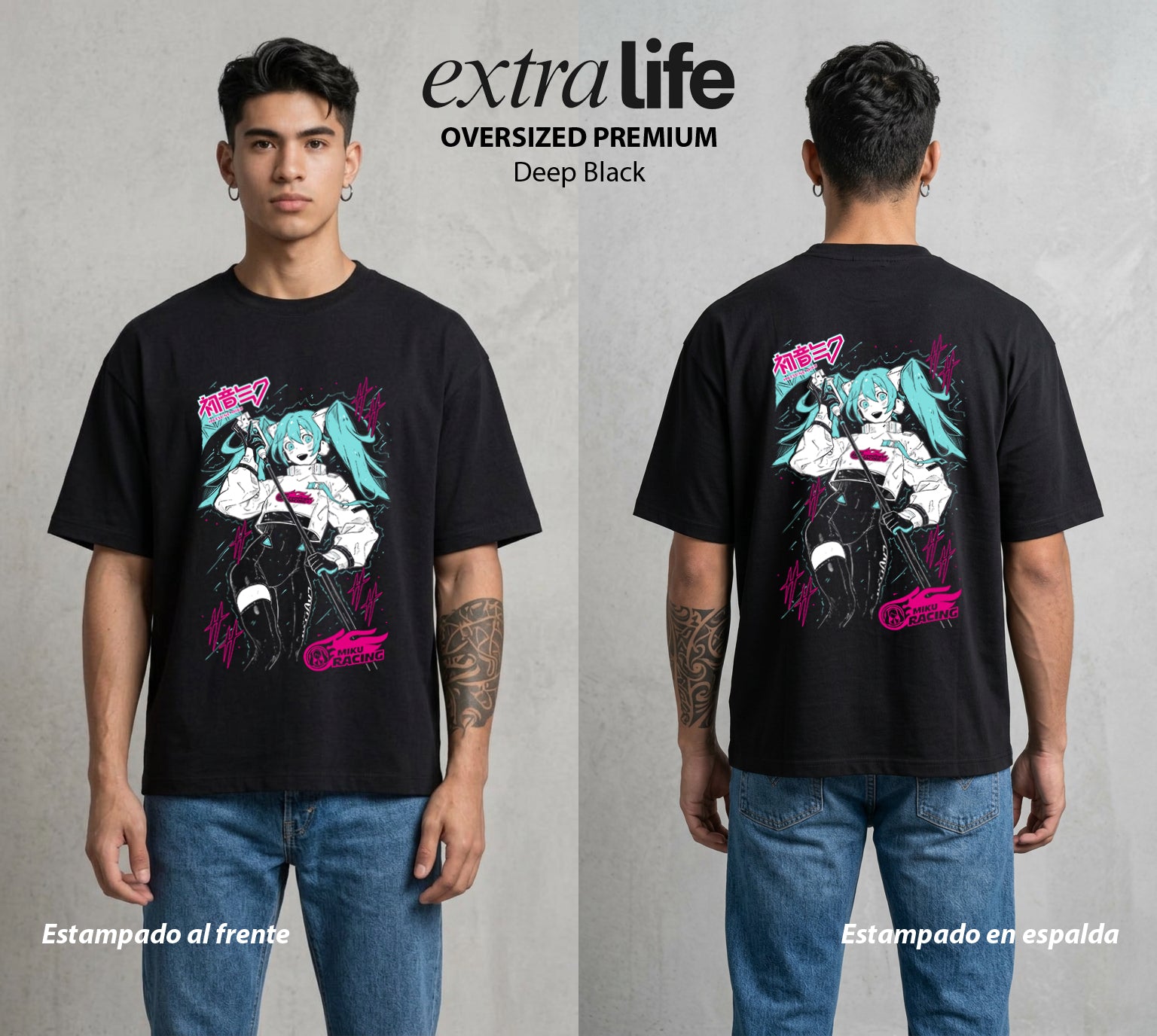 La Voz Vocaloid | Hatsune Miku #01630 - Playera Oversized Premium | Deep Black - Foto en modelo