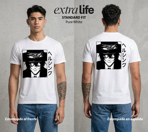 La Organizacion Oscura | El Inmortal del Servicio #01637 - Playera Standard Fit | Pure White - Foto en modelo