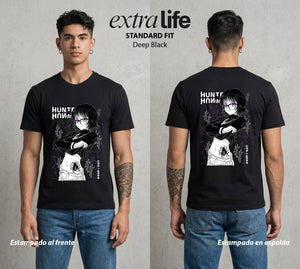 La Prueba del Cazador | El Vacio del Bien #01731 - Playera Standard Fit | Deep Black - Foto en modelo