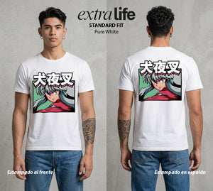 El Medio Demonio | La Tessaiga del Bien #01733 - Playera Standard Fit | Pure White - Foto en modelo