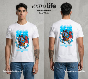 Mar de los Piratas | Caballero del Mar #01741 - Playera Standard Fit | Pure White - Foto en modelo