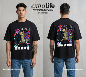 La Extrana Aventura | La Estrella del Tiempo #01767 - Playera Oversized Premium | Deep Black - Foto en modelo