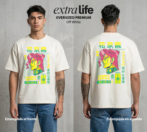 La Extrana Aventura | Las Cerezas del Destino #01777 - Playera Oversized Premium | Off White - Foto en modelo