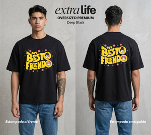 El Arte de las Maldiciones | El Mejor Amigo #01800 - Playera Oversized Premium | Deep Black - Foto en modelo