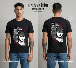 El Horror del Mangaka | La Cabeza del Horror #01998 - Playera Standard Fit | Deep Black - Foto en modelo