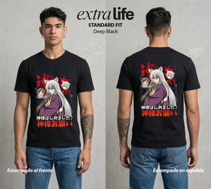 El Santuario del Zorro | El Kitsune del Santuario #02054 - Playera Standard Fit | Deep Black - Foto en modelo