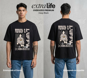 Mar de los Piratas | Pirata de Goma #02182 - Playera Oversized Premium | Deep Black - Foto en modelo