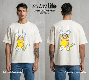 El Reino del Fontanero | El Fontanero Estelar #02266 - Playera Oversized Premium | Off White - Foto en modelo