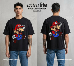 El Reino del Fontanero | El Saltador del Reino #02275 - Playera Oversized Premium | Deep Black - Foto en modelo